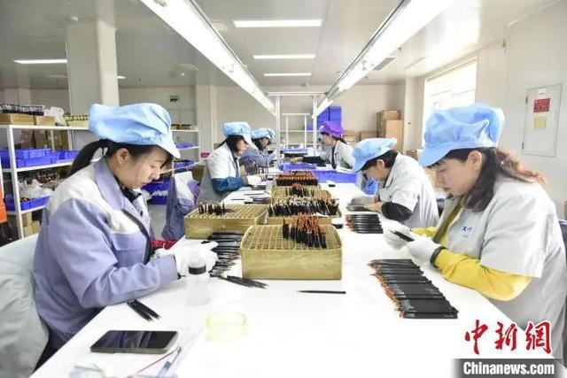 真有“两把刷子”！冰球突破网站沧州(图12)
