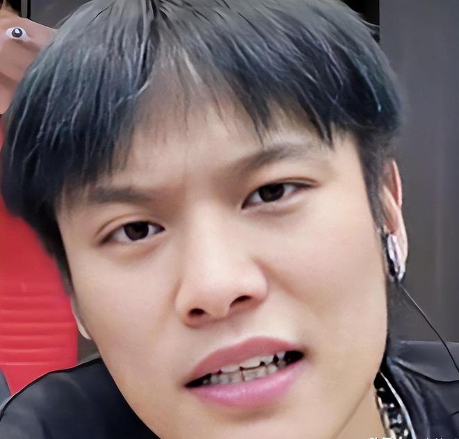 封杀!这几位蒙骗老百姓的大网红彻底凉凉冰球突破豪华版手机版央视怒批国务院点名(图21) 封杀!这几位蒙骗老百姓的大网红彻底凉凉冰球突破豪华版手机版央视怒批国务院点名(图21)