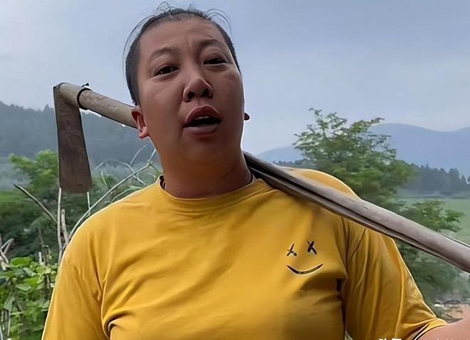 封杀!这几位蒙骗老百姓的大网红彻底凉凉冰球突破豪华版手机版央视怒批国务院点名(图25) 封杀!这几位蒙骗老百姓的大网红彻底凉凉冰球突破豪华版手机版央视怒批国务院点名(图25)