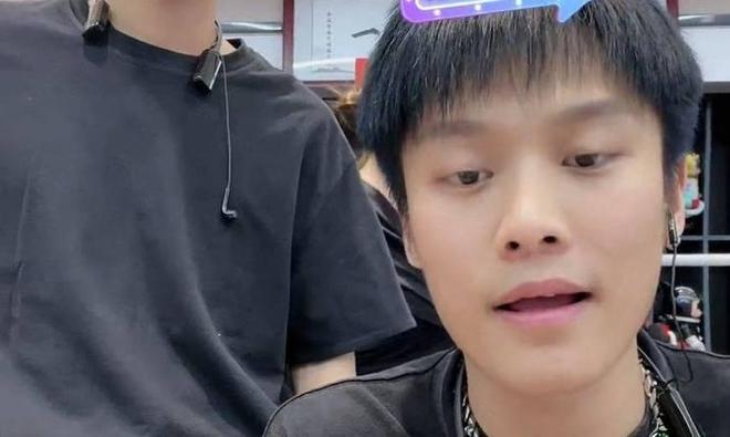 封杀!这几位蒙骗老百姓的大网红彻底凉凉冰球突破豪华版手机版央视怒批国务院点名(图11) 封杀!这几位蒙骗老百姓的大网红彻底凉凉冰球突破豪华版手机版央视怒批国务院点名(图11)